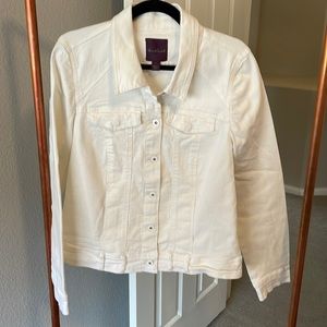 GLORIA VANDERBILT White Denim Jacket
